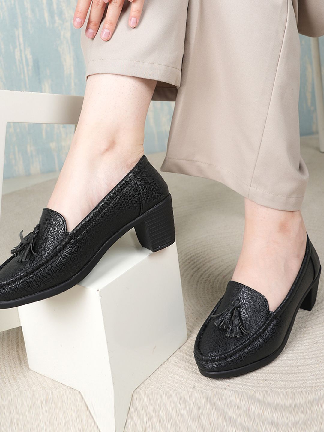 

DressBerry Women Boat Shoes, Black