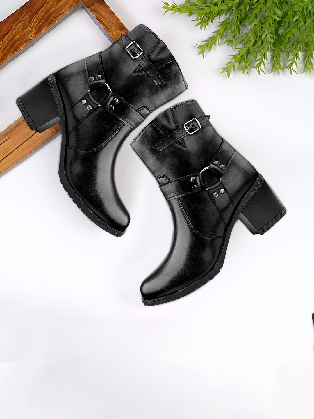 

Bxxy Women Classic High Ankle Zipper Boots with Ring Design, Black