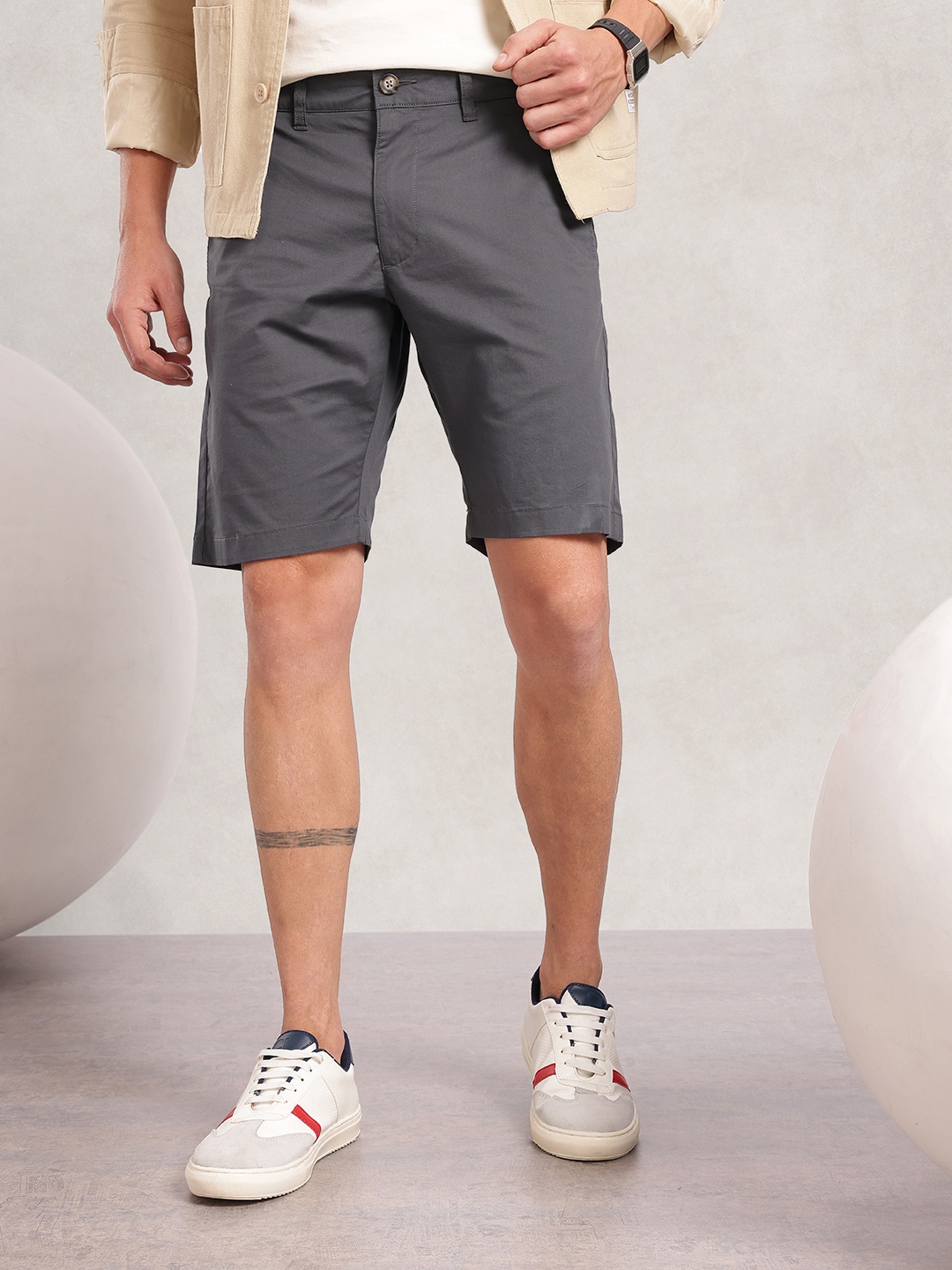 

Nautica Men Solid Pure Cotton Slim Fit Chino Shorts, Grey