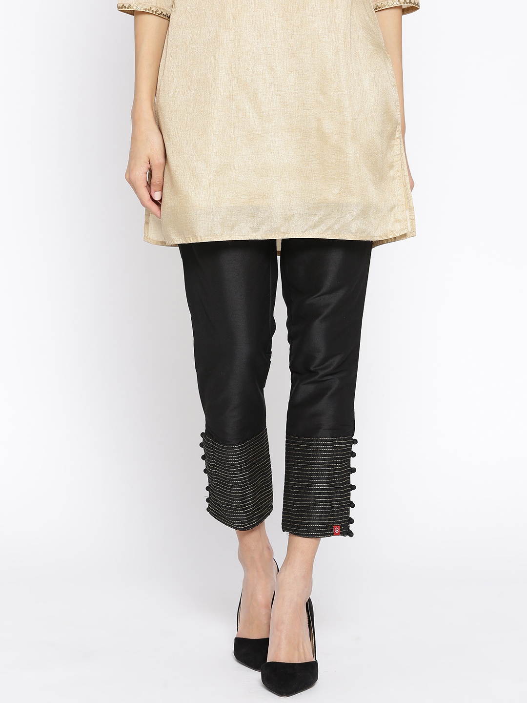 

Biba Women Black Regular Fit Solid Cropped Trousers