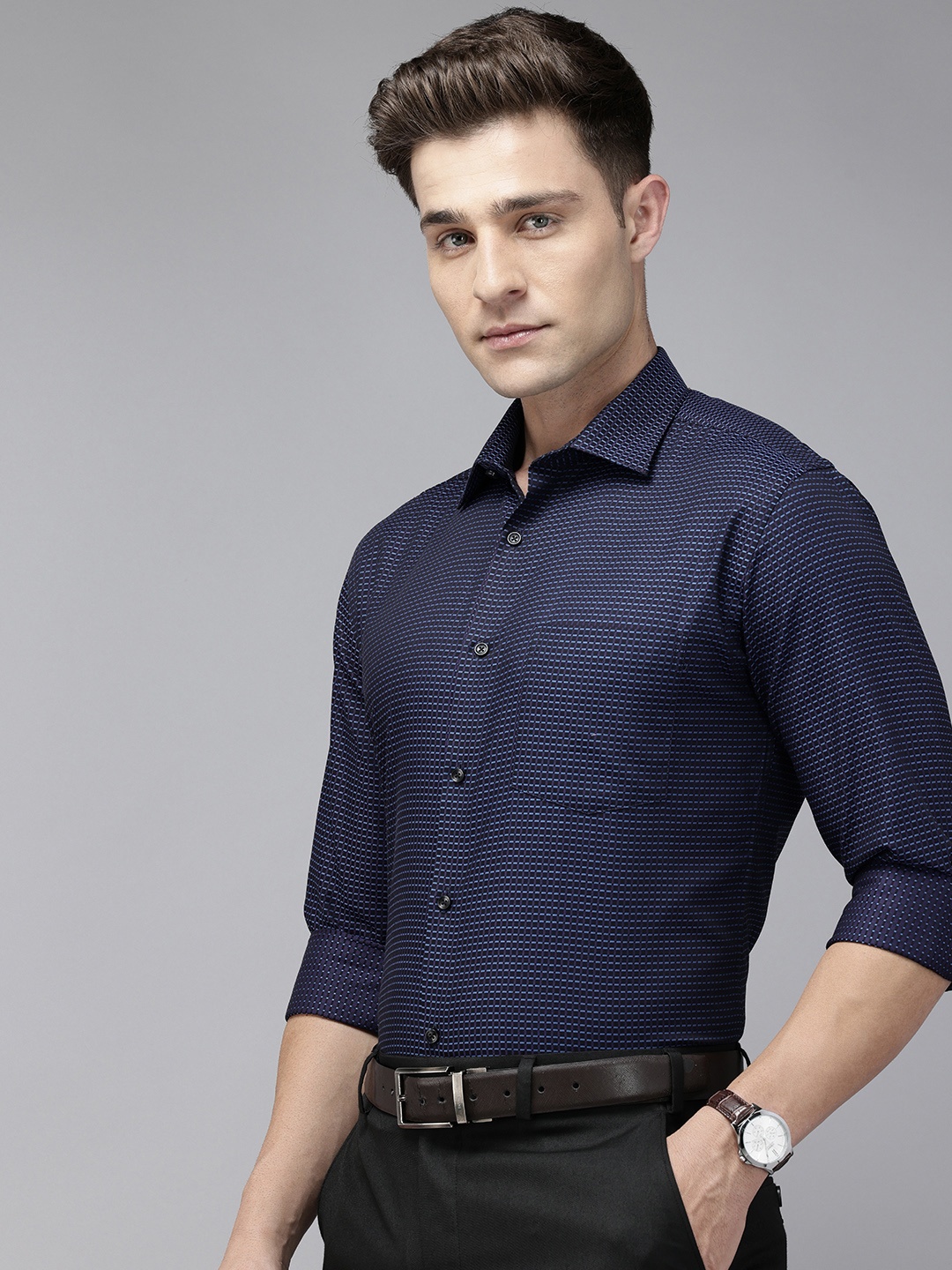 

Park Avenue Pure Cotton Self-Design Slim Fit Formal Shirt, Navy blue