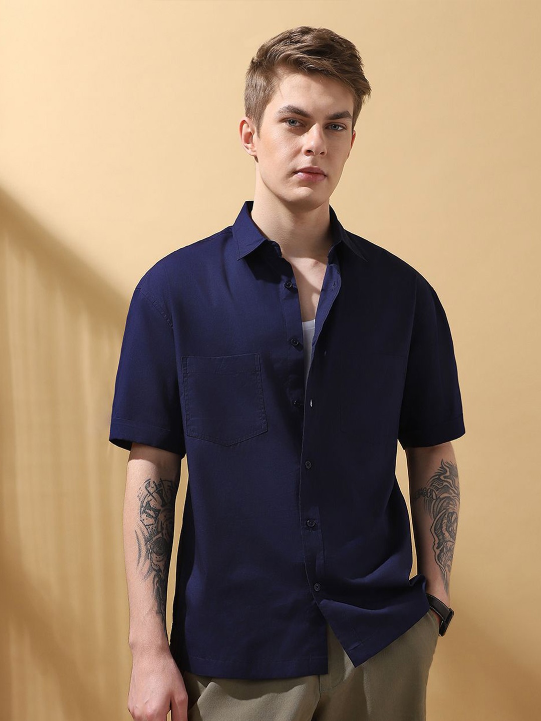 

Dennis Lingo Men Relaxed Fit Spread Collar Solid Cotton Casual Shirt, Navy blue