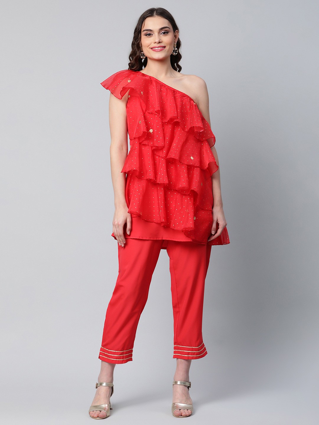 

Ahalyaa Printed One Shoulder Top With Trousers Co-Ords, Red