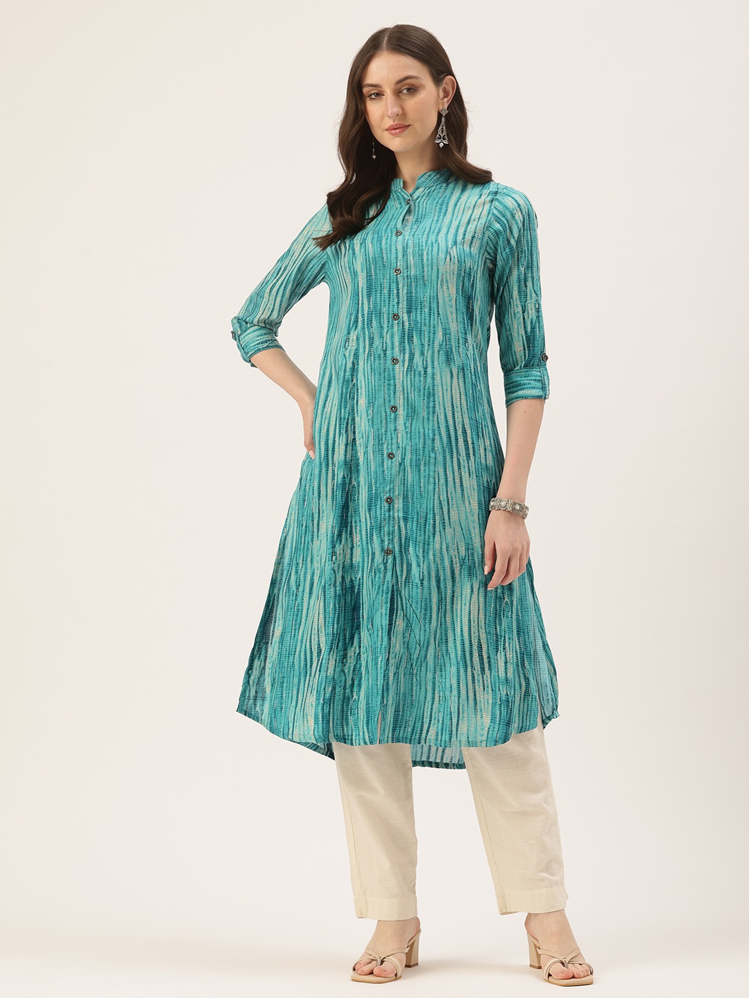 

AMUKTI Abstract Printed Roll Up Sleeves Kurta, Blue