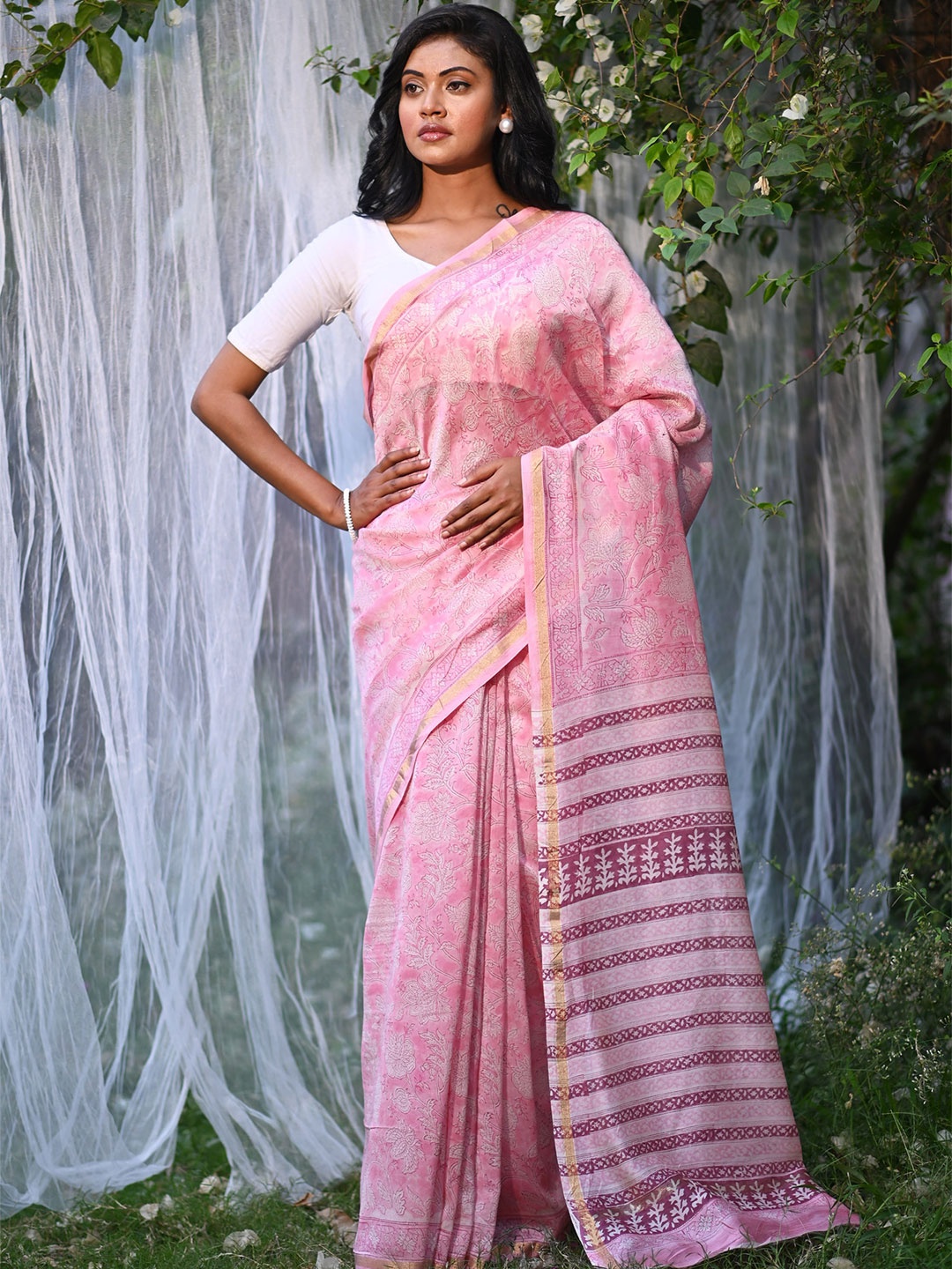 

Unnati Silks Floral Printed Zari Chanderi Saree, Pink