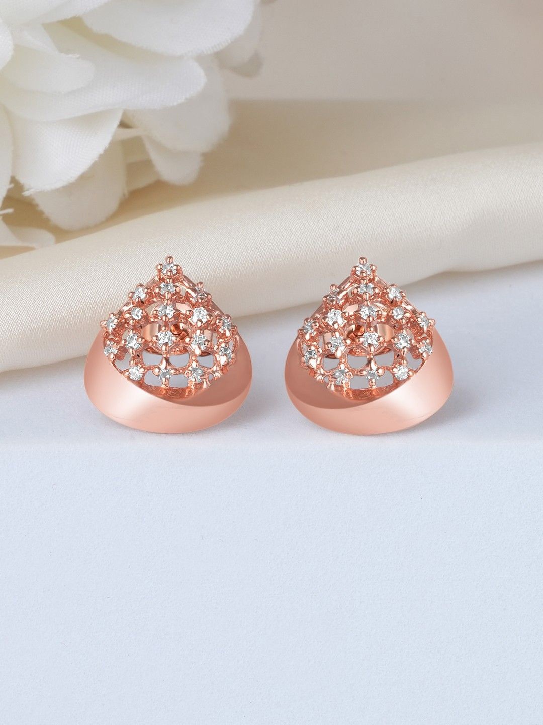 

Zavya 925 Sterling Silver Rose Gold-Plated Cubic Zirconia-Studded Contemporary Studs