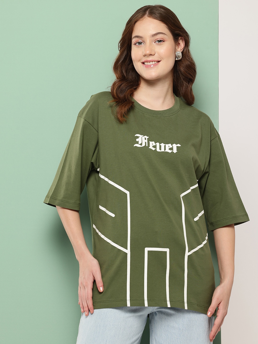 

FEVER HUNT Typography Printed Drop-Shoulder Sleeves Oversized T-shirt, Olive