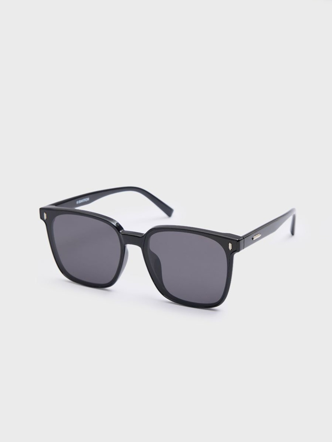 

Snitch Men Oversized Sunglasses, Black