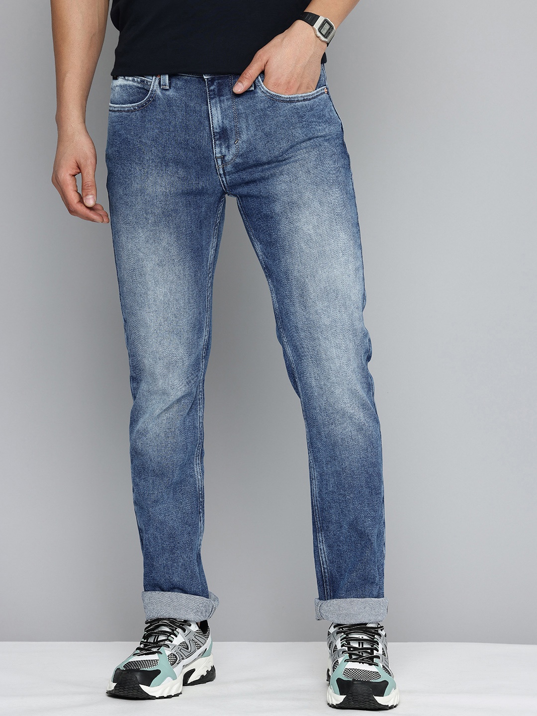 

Flying Machine Men Freddie Slim Straight Fit Heavy Fade Stretchable Jeans, Blue