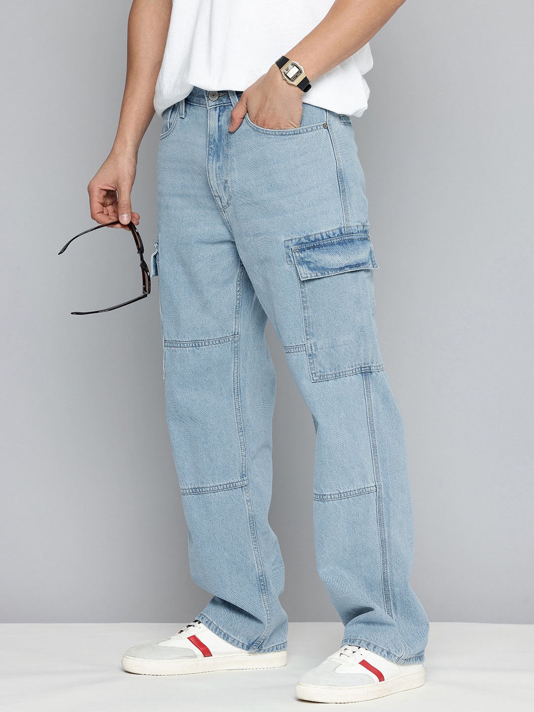 

Flying Machine Men Light Fade Pure Cotton Stretchable Jeans, Blue
