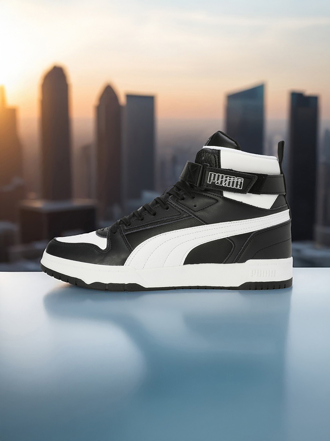 

Puma Court Shatter Mid Men Sneakers, Black