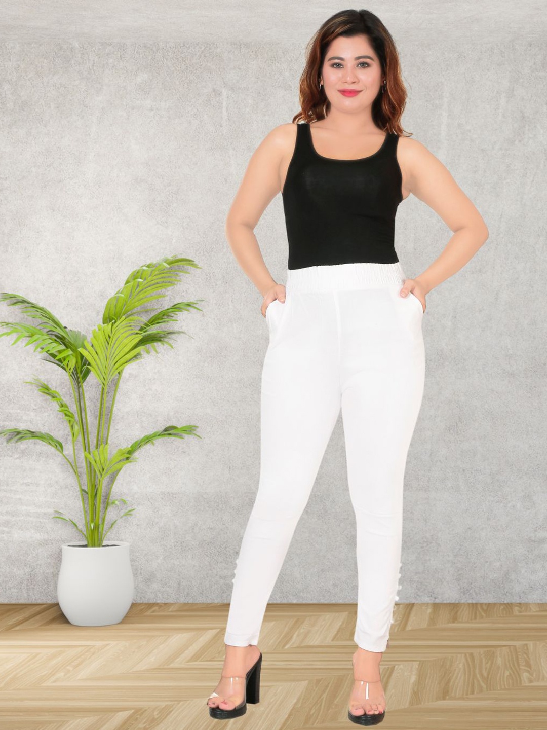 

Fessist Women Relaxed Slim Fit Mid-Rise Cotton Flat-Front Slim Fit Trouser, White