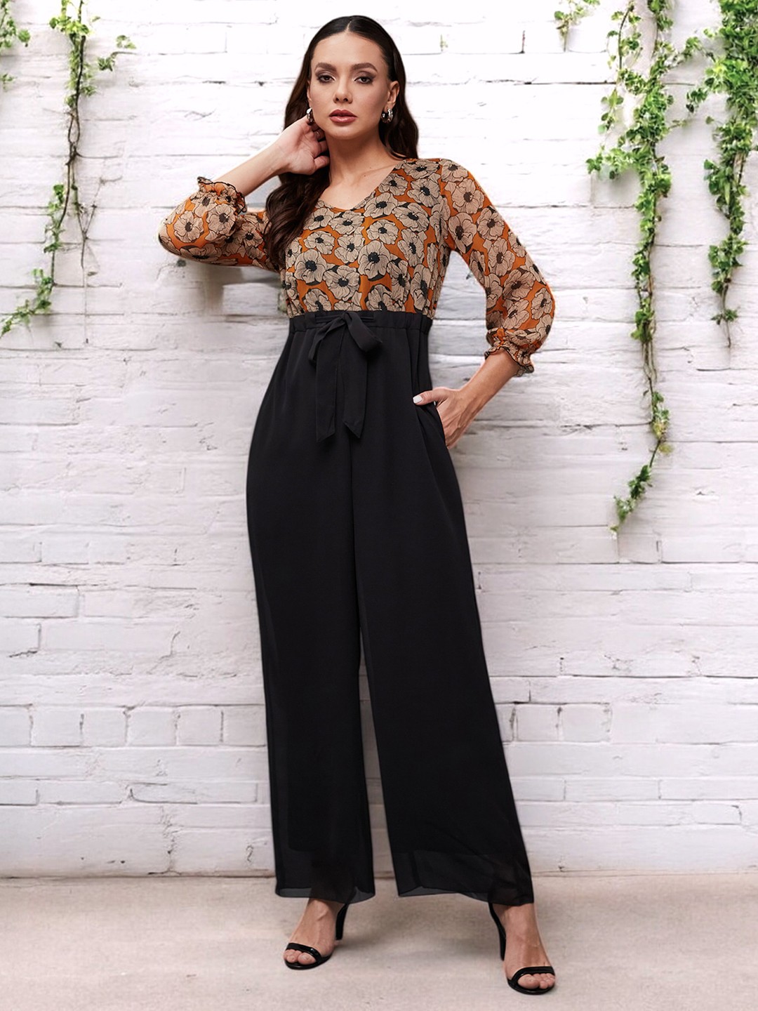 

Miss Chase Printed Capri Jumpsuit, Black