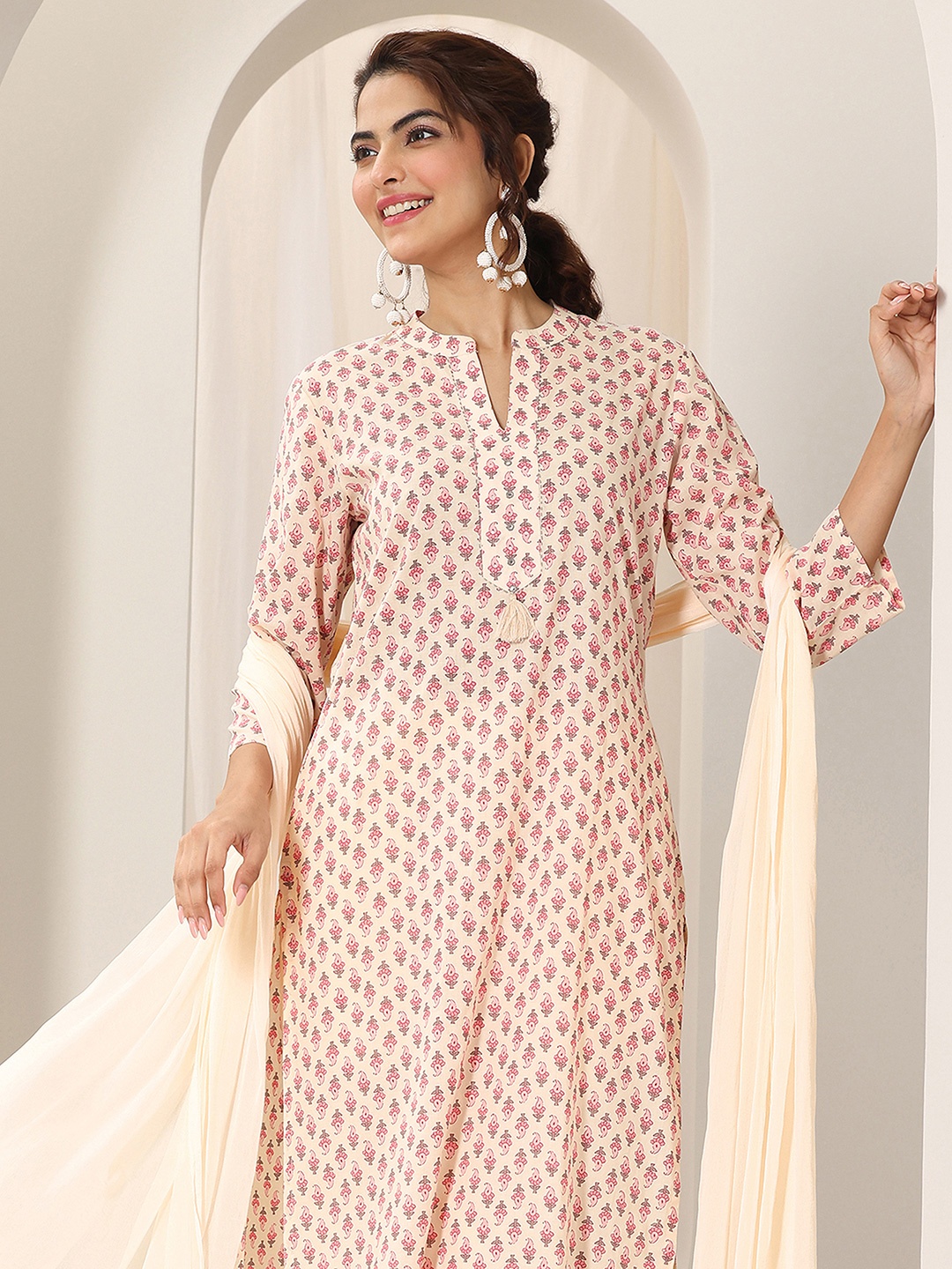 

Libas Paisley Printed Mandarin Collar Straight Kurta with Trousers & Dupatta, Off white