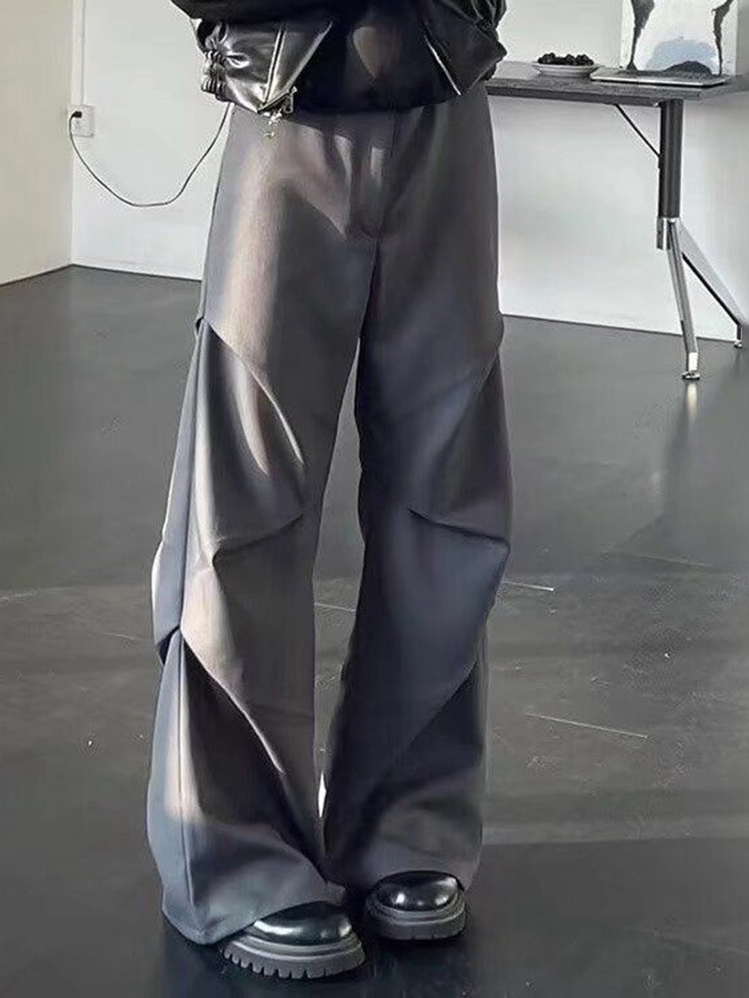 

DressBerry Women Trousers, Grey