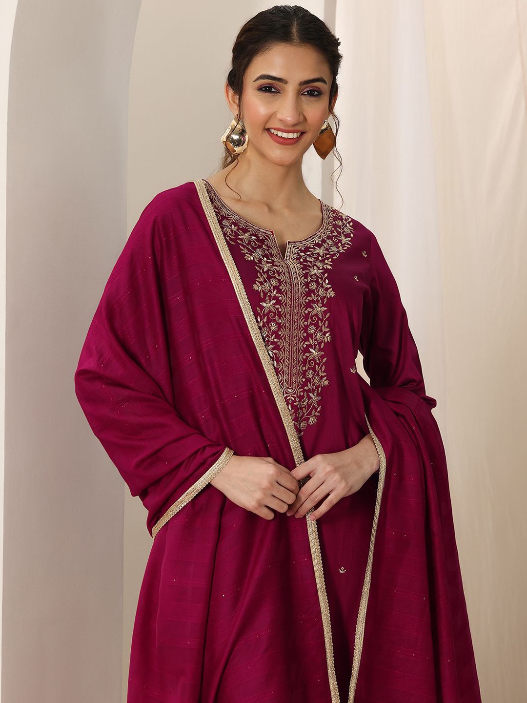 

Libas Floral Embroidered Notch Neck Sequinned Straight Kurta With Trousers & Dupatta, Pink