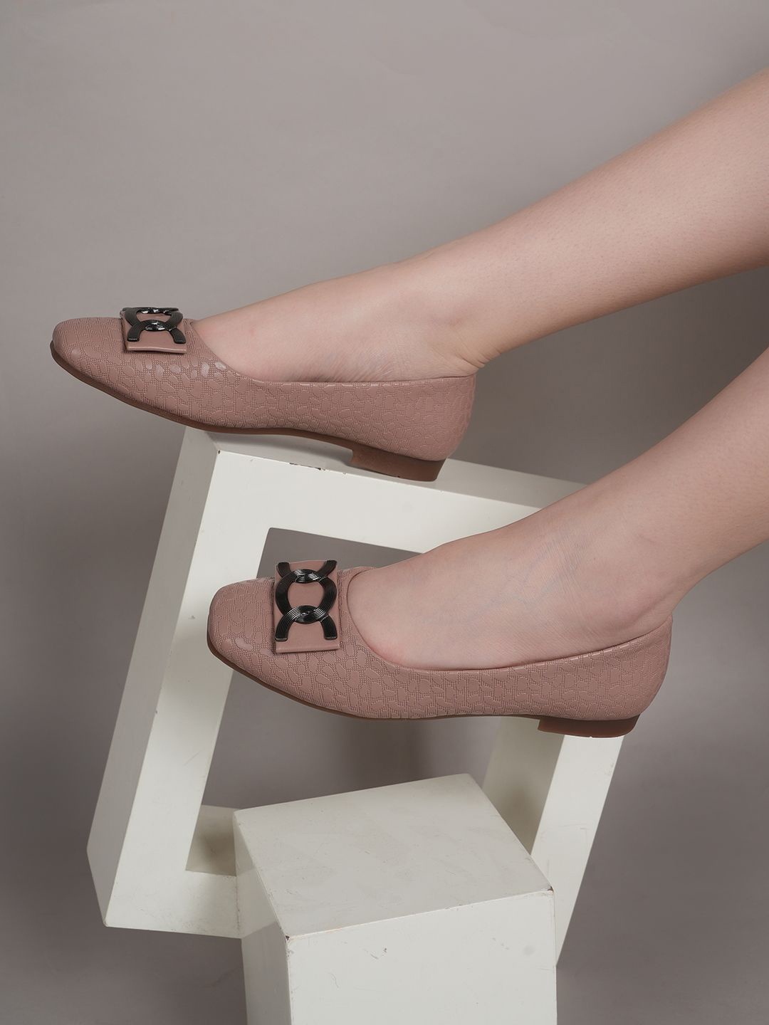 

DressBerry Women Party Ballerinas, Peach