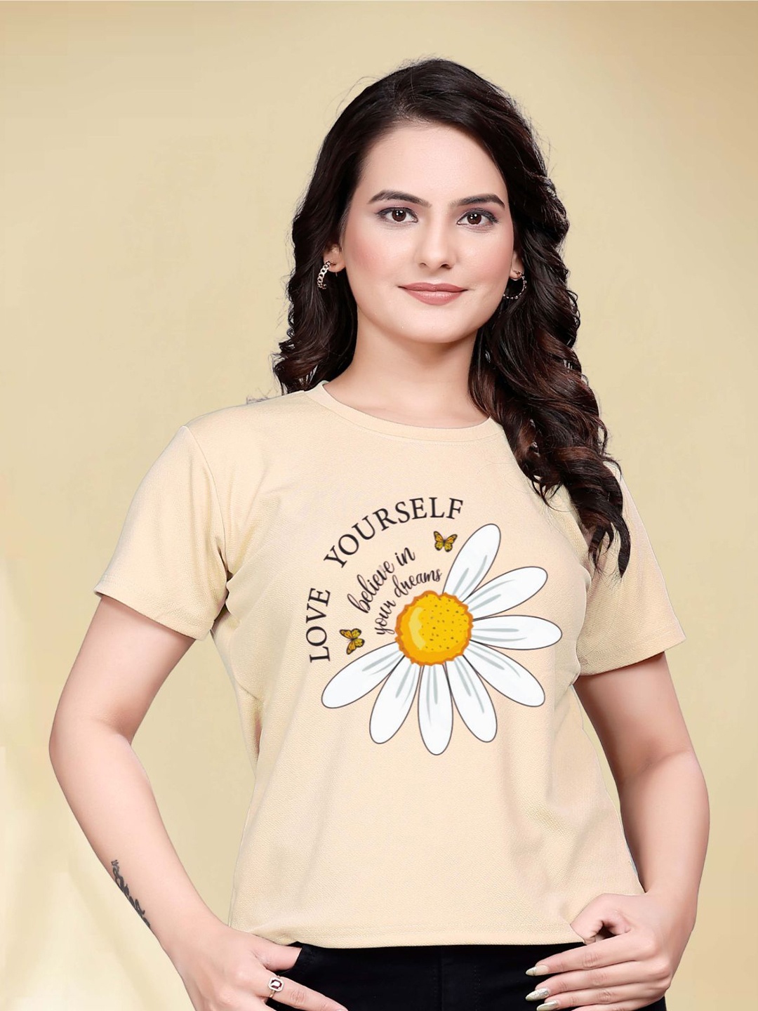 

Moda Rapido Women Printed Round Neck Tshirt, Cream