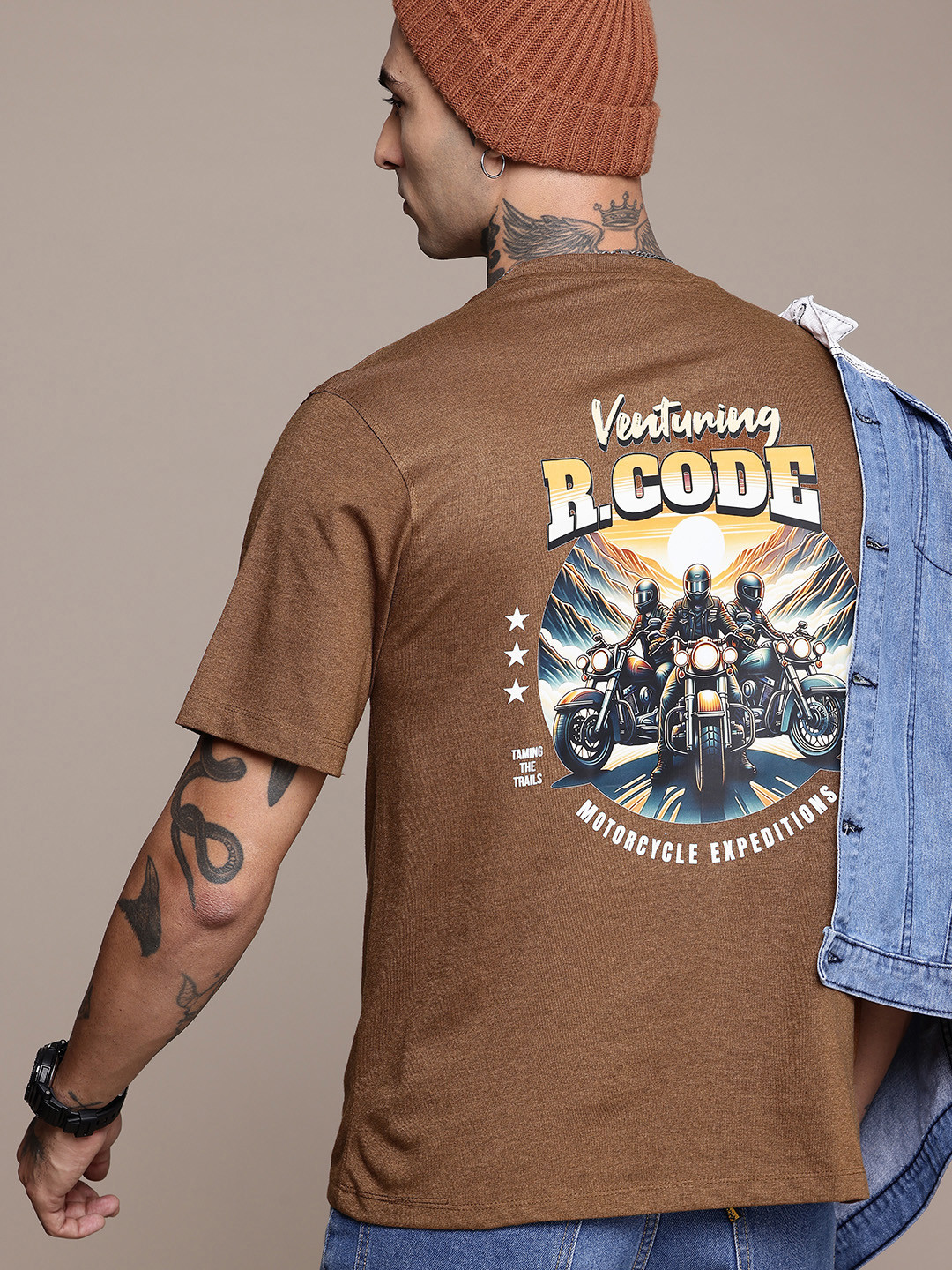 

R.Code by The Roadster Life Co. Men Printed Relaxed Fit T-shirt, Mustard