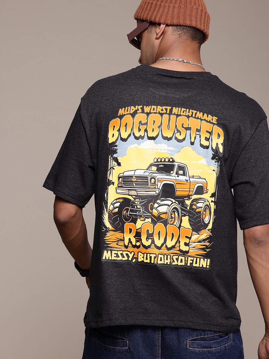 

R.Code by The Roadster Life Co. Men Printed Relaxed Fit T-shirt, Charcoal