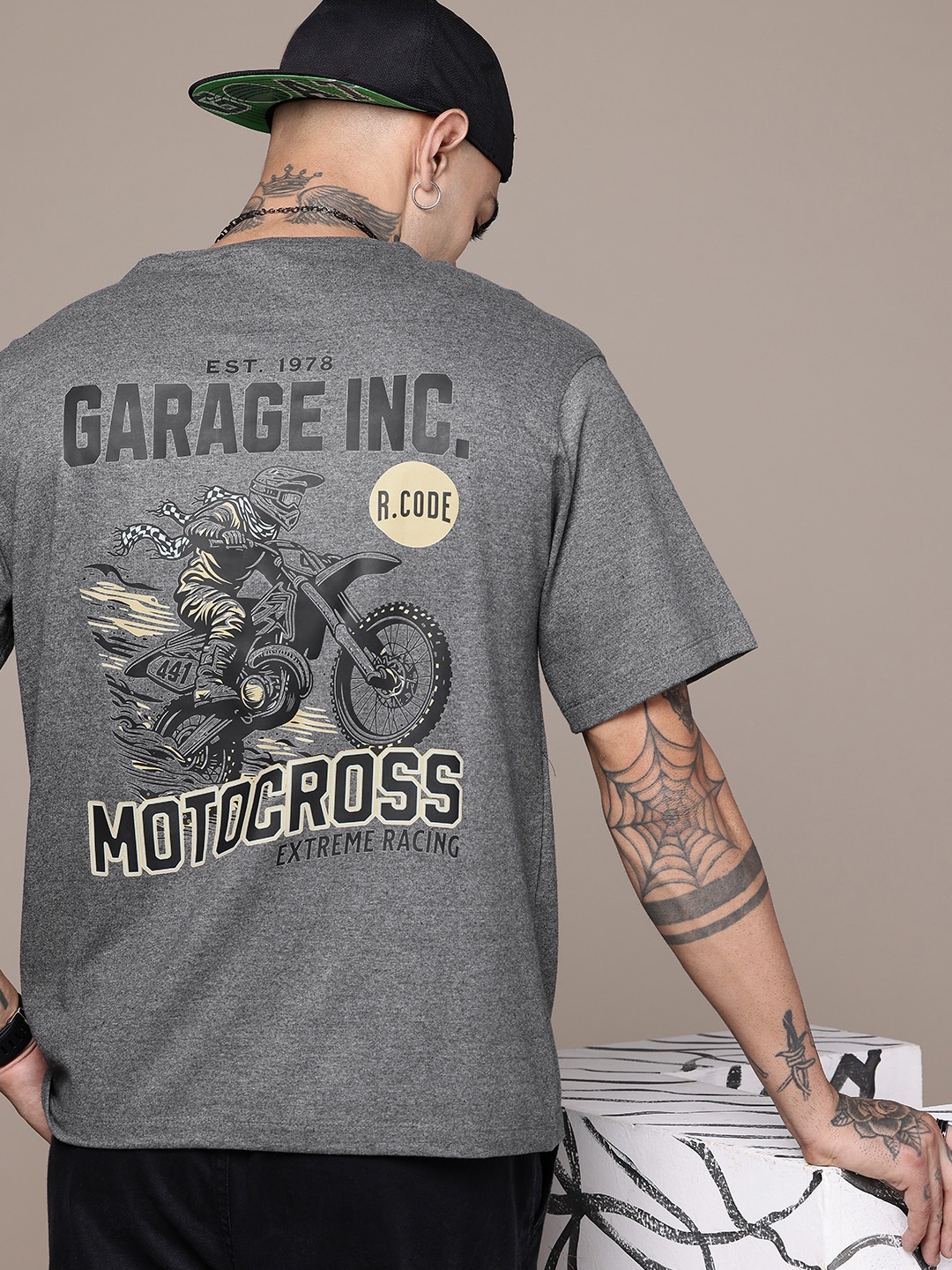 

R.Code by The Roadster Life Co. Men Typography Printed Relaxed Fit T-shirt, Grey