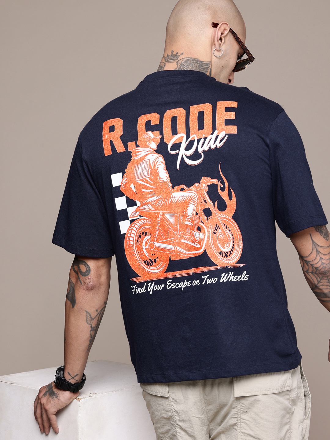 

R.Code by The Roadster Life Co. Men Printed Relaxed Fit T-shirt, Navy blue