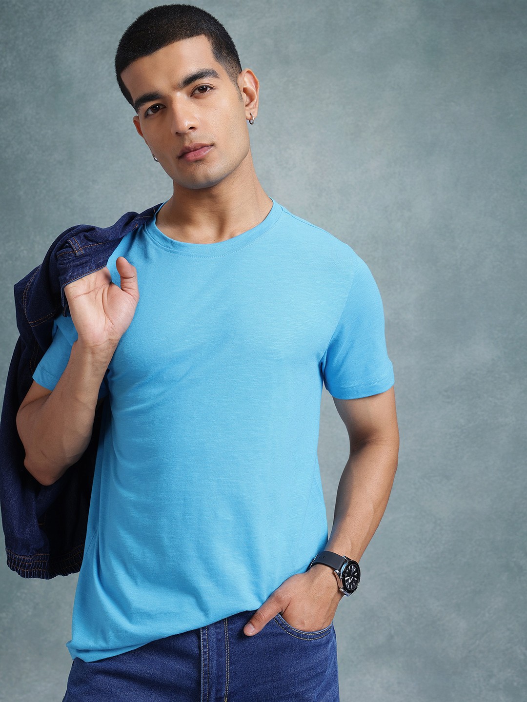 

The Roadster Lifestyle Co. Men T-shirt, Blue