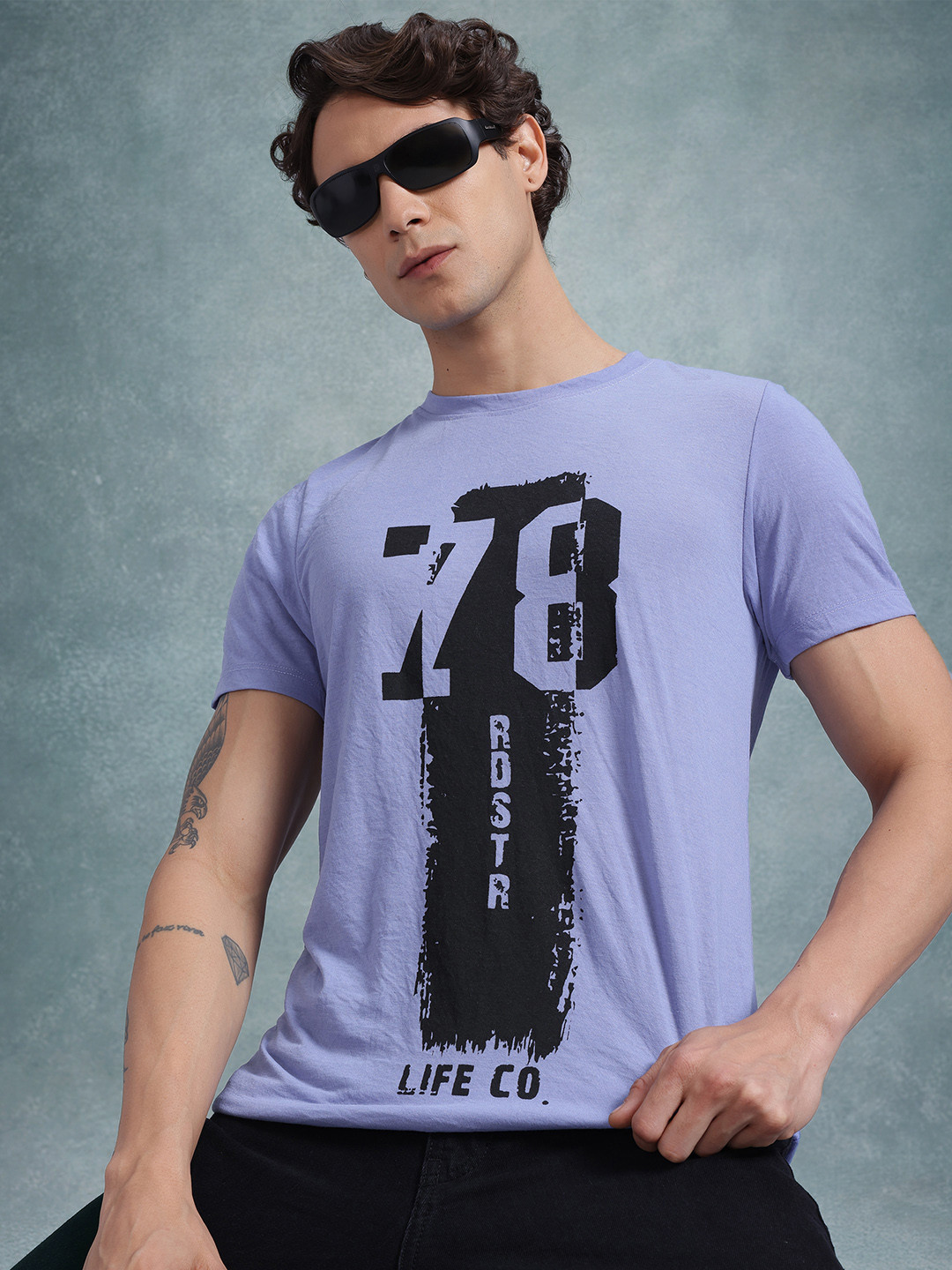 

The Roadster Lifestyle Co. Men Typography Printed T-shirt, Blue