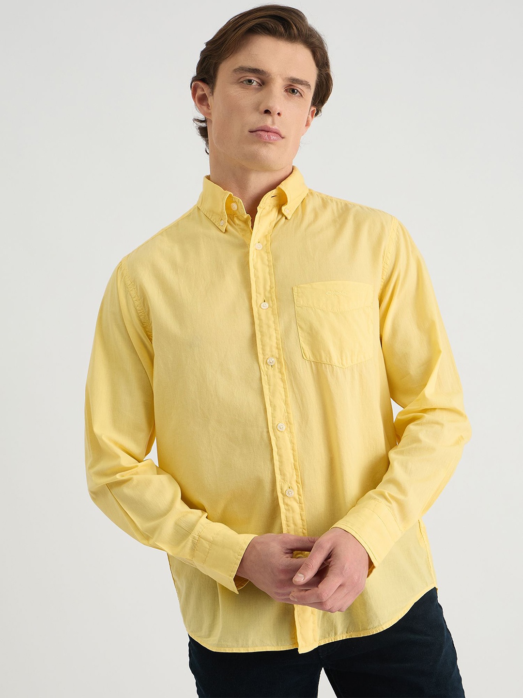 

GANT Men Button-Down Regular Sunfaded Voile Casual Shirt, Yellow