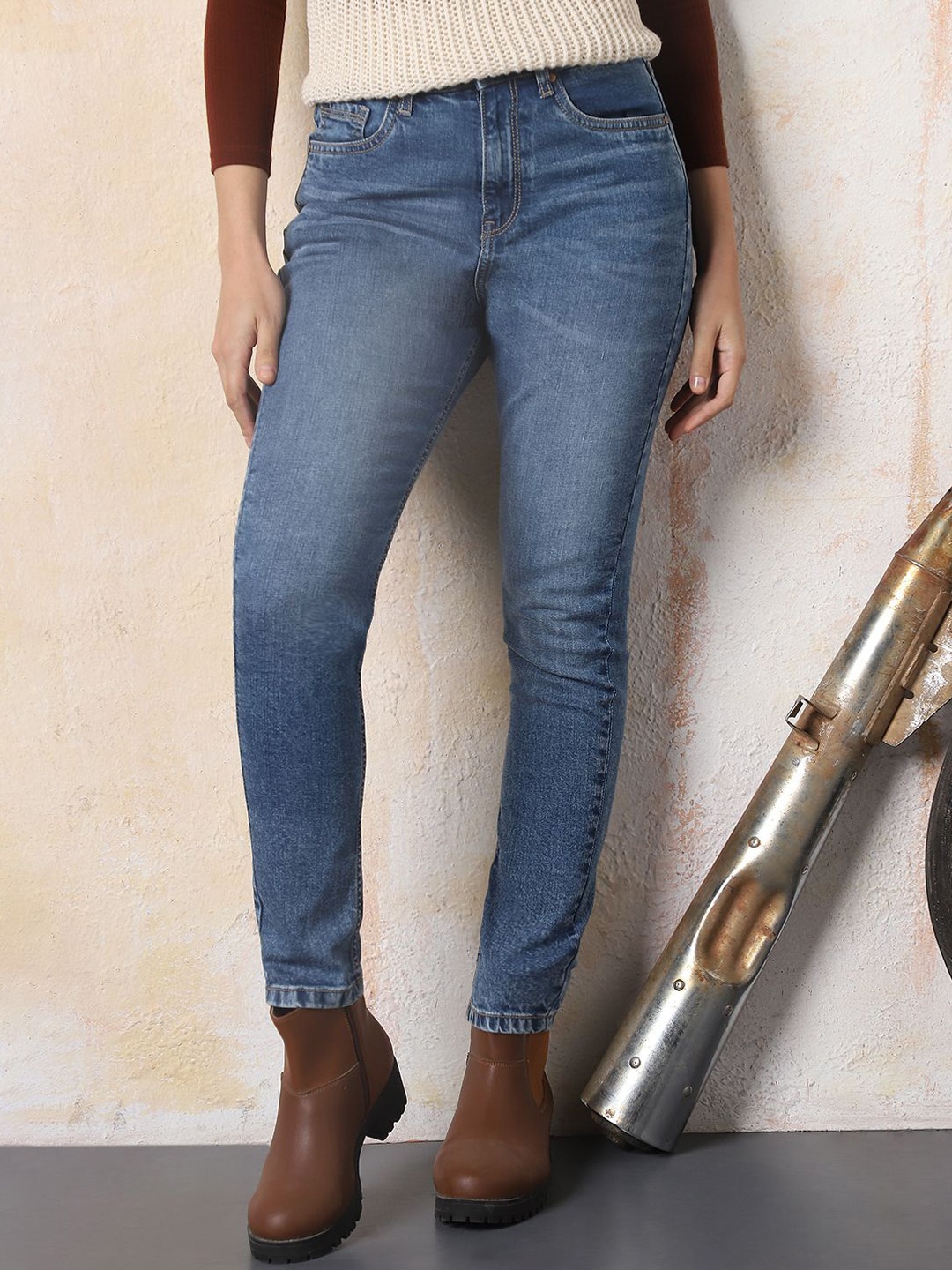 

High Star Women Skinny Fit High-Rise Light Fade Jeans, Blue