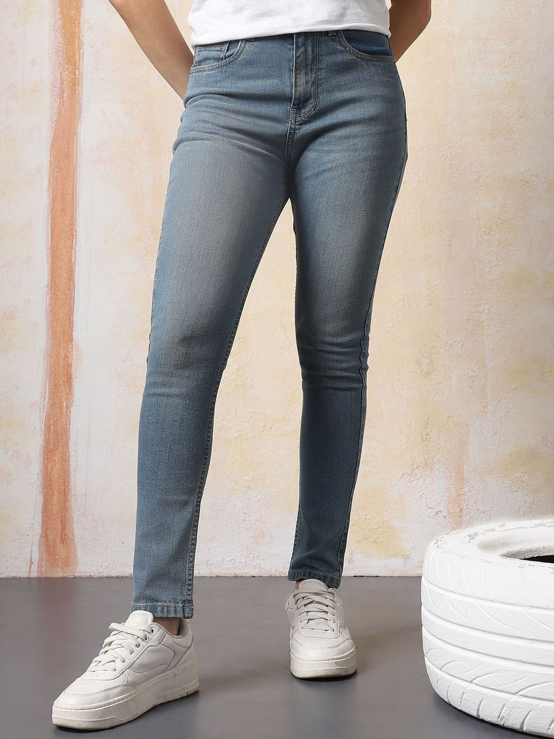 

High Star Women Super Skinny Fit High-Rise Light Fade Jeans, Blue