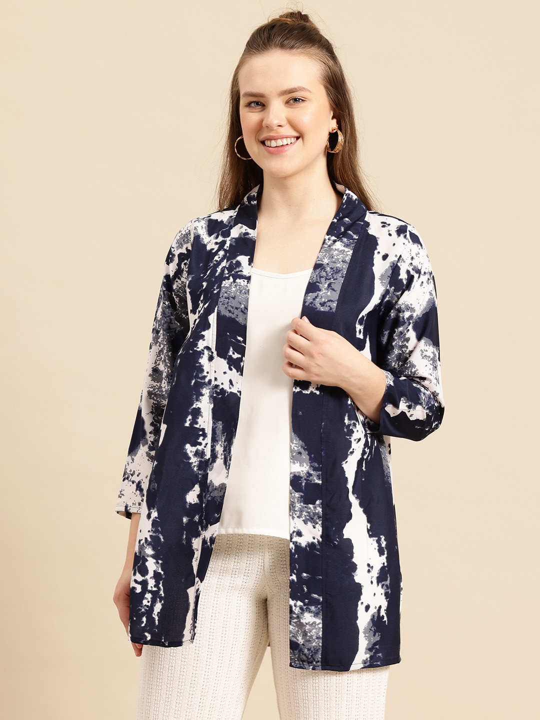 

Qurvii Women Printed Shrug, Navy blue