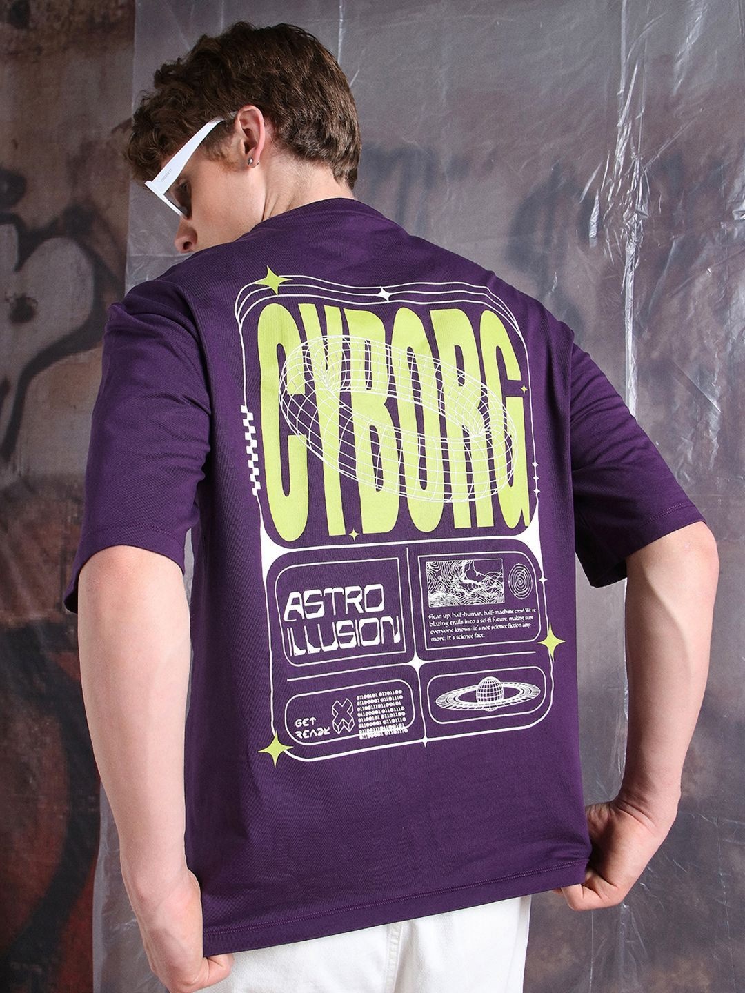 Hubberholme Men Cyborg Graphic Printed Oversized Fit T-shirt, Purple