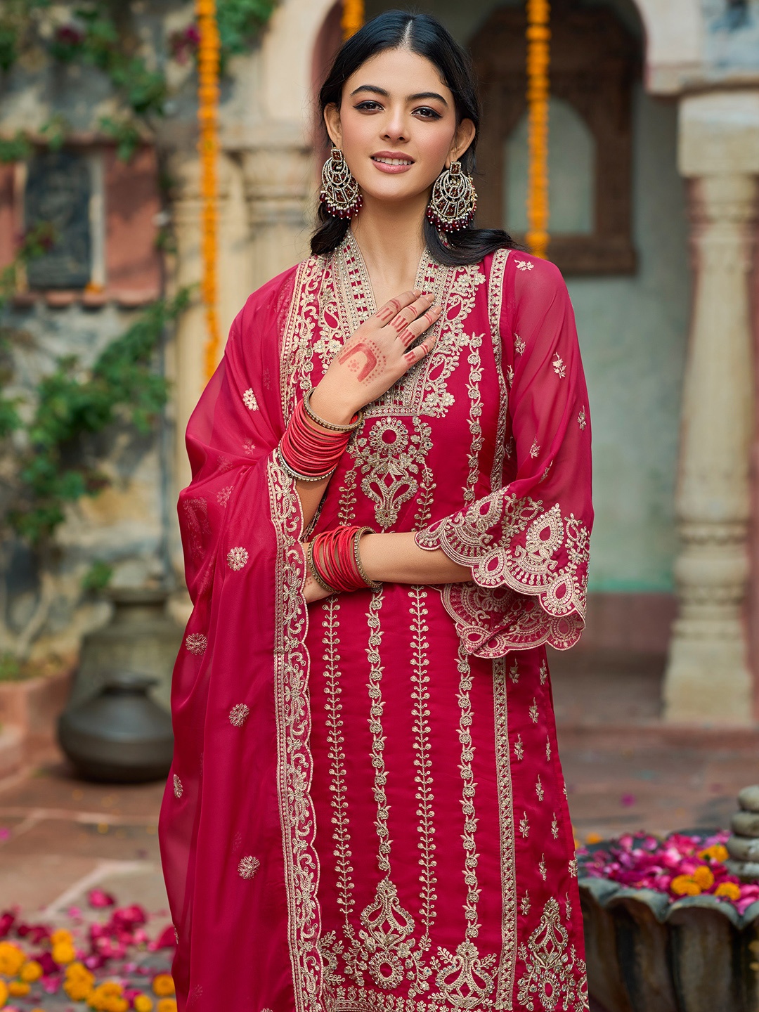 

Indo Era Ethnic Motifs Embroidered V-Neck Zari Organza Kurta With Trousers And Dupatta, Red