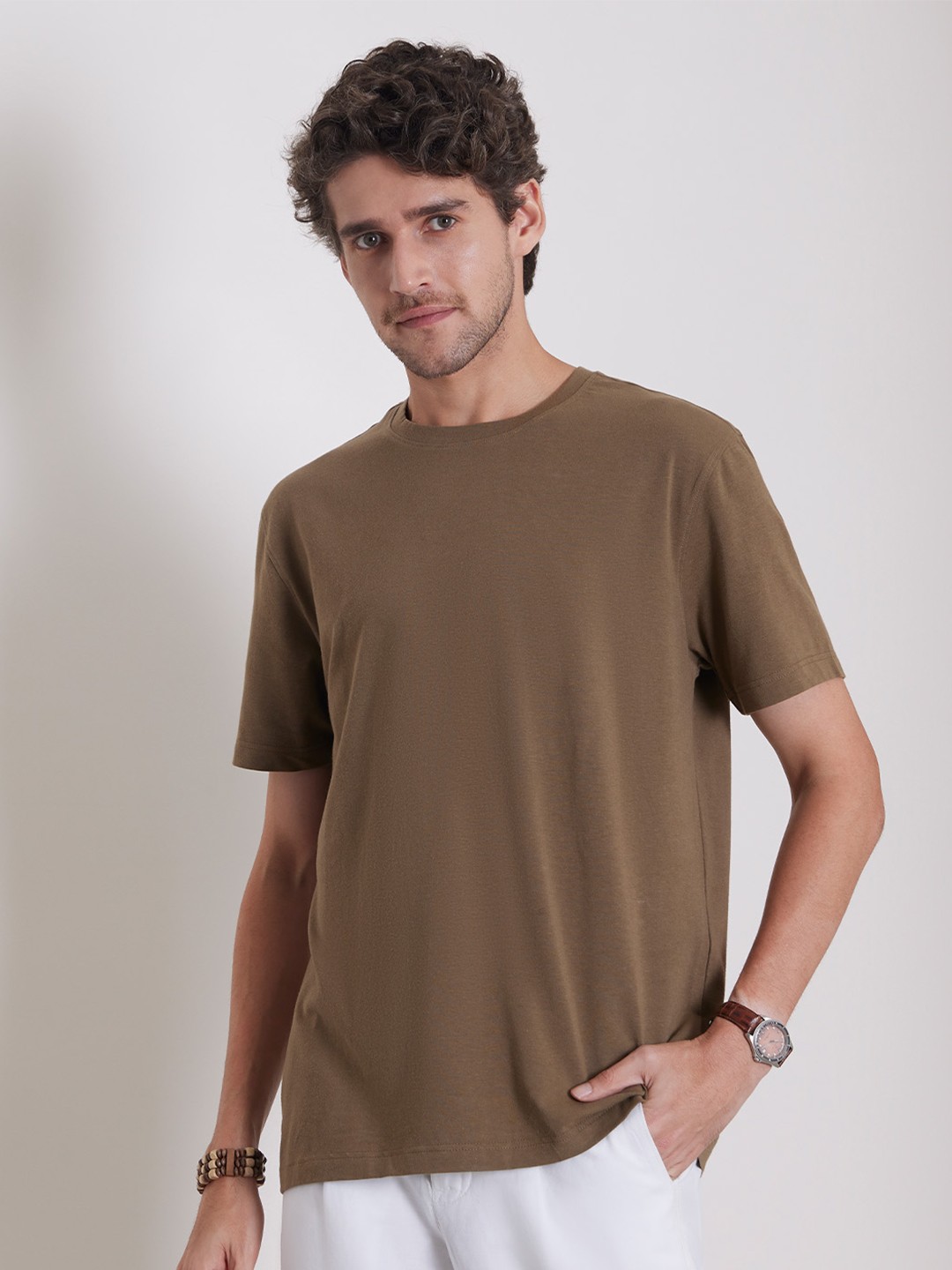

Bombay Shirt Company Men Solid Round Neck T-shirt, Brown