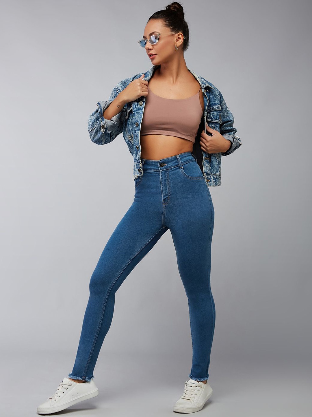 

DOLCE CRUDO Women Skinny Fit High-Rise Light Fade Stretchable Jeans, Blue