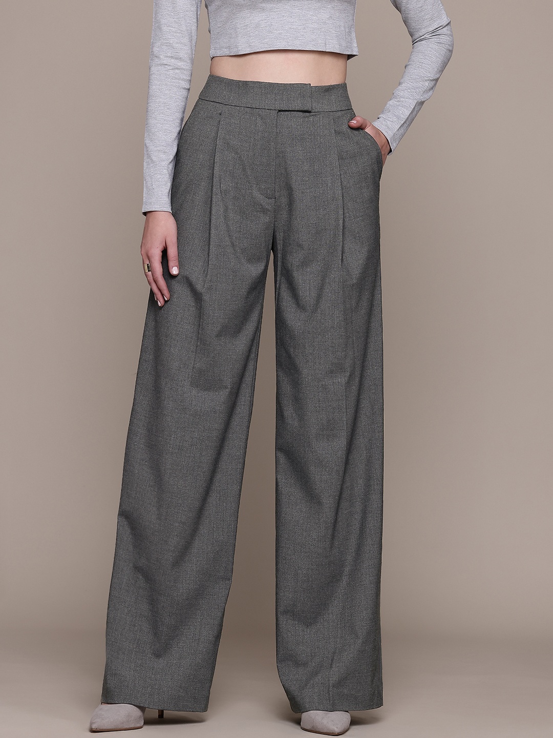 

MANGO Women High Rise Pleated Trousers, Charcoal