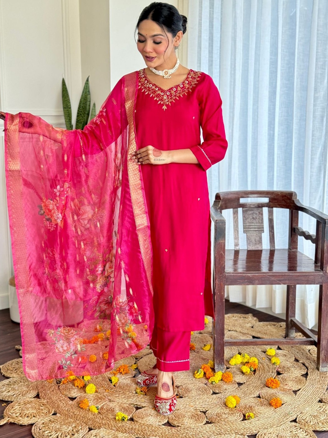 

KALINI Floral Embroidered Thread Work Straight Kurta With Trousers And Dupatta, Red