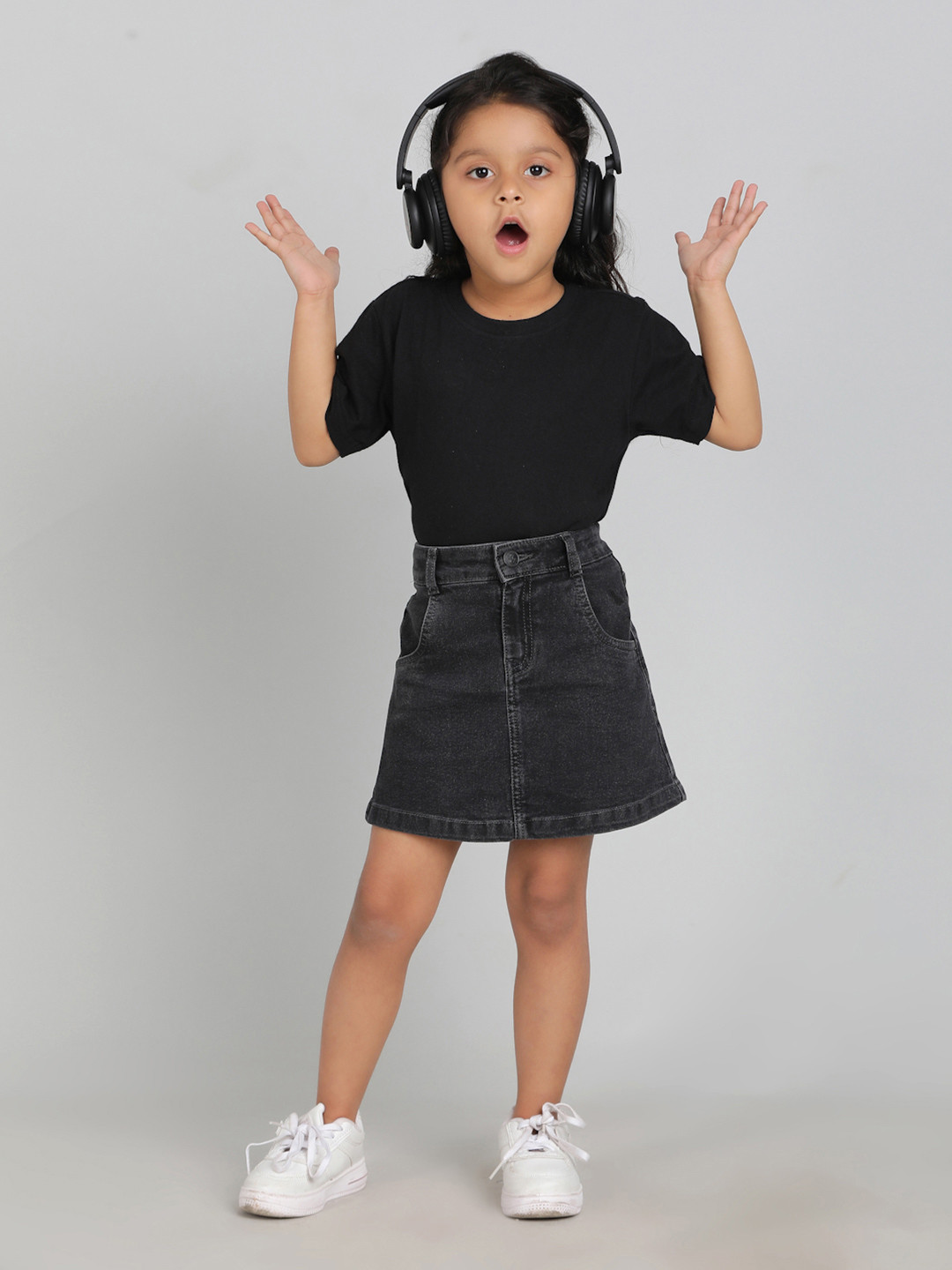 

TALES & STORIES A-Line Above Knee Skirt, Black