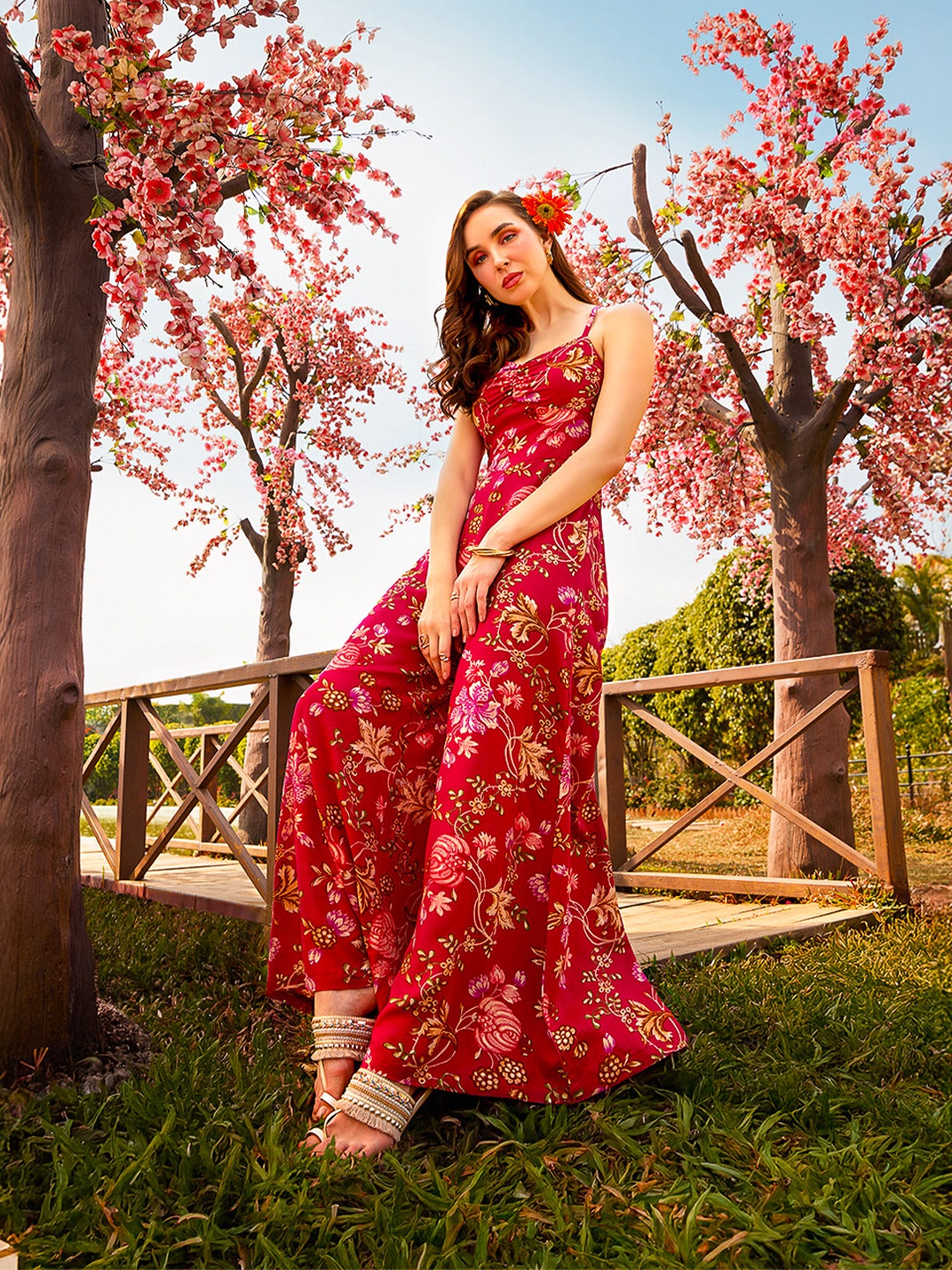 

Globus Sweetheart Neck Strappy Shoulder Floral Print Ruched Fusion Jumpsuit, Pink
