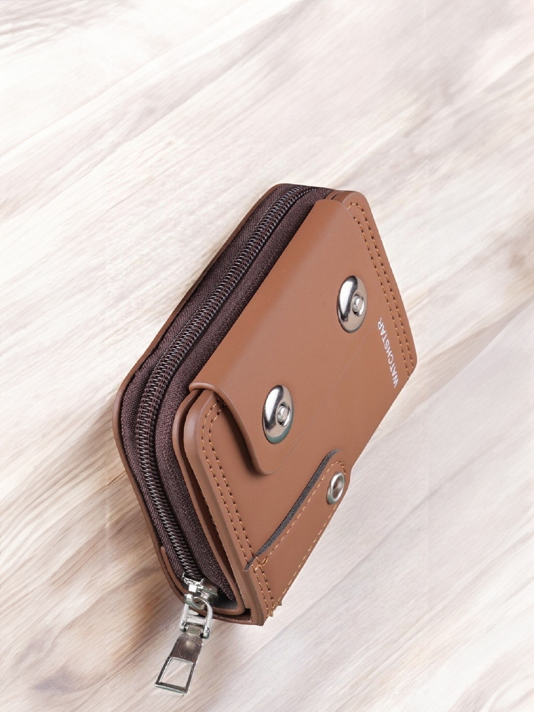 

WATCHSTAR Men Zip Detail Leather Card Holder, Brown