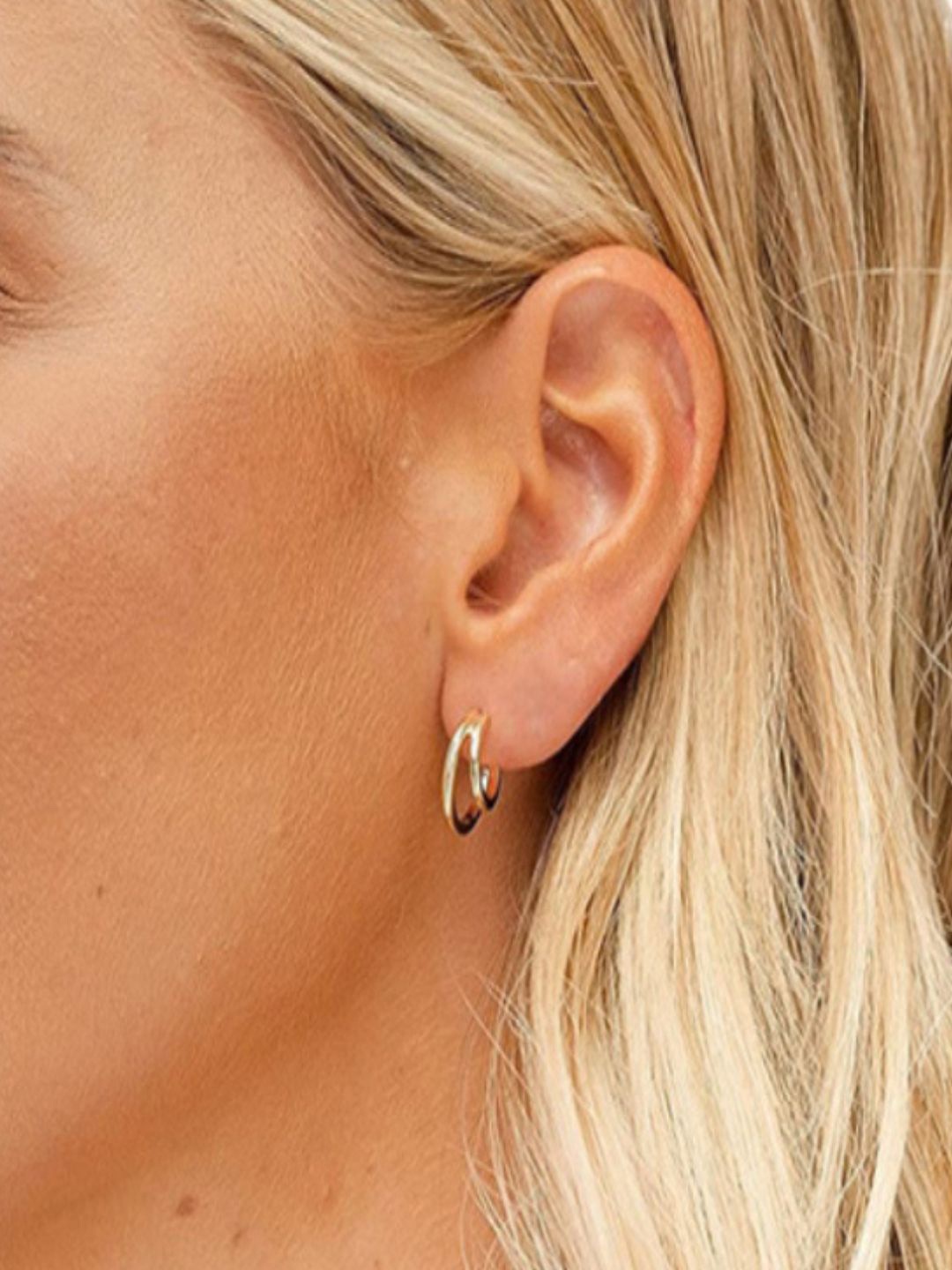 

AQUASTREET 14K Gold-Plated Antitarnish Lightweight Double Half Hoops Earrings