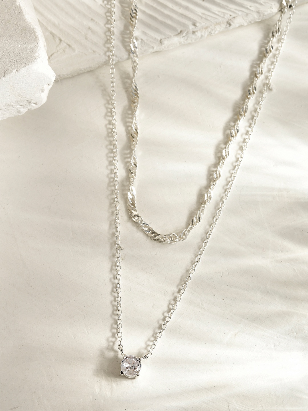 

AQUASTREET 14K Silver-Plated Antitarnish Layered Zircon Pendant Lightweight Necklace