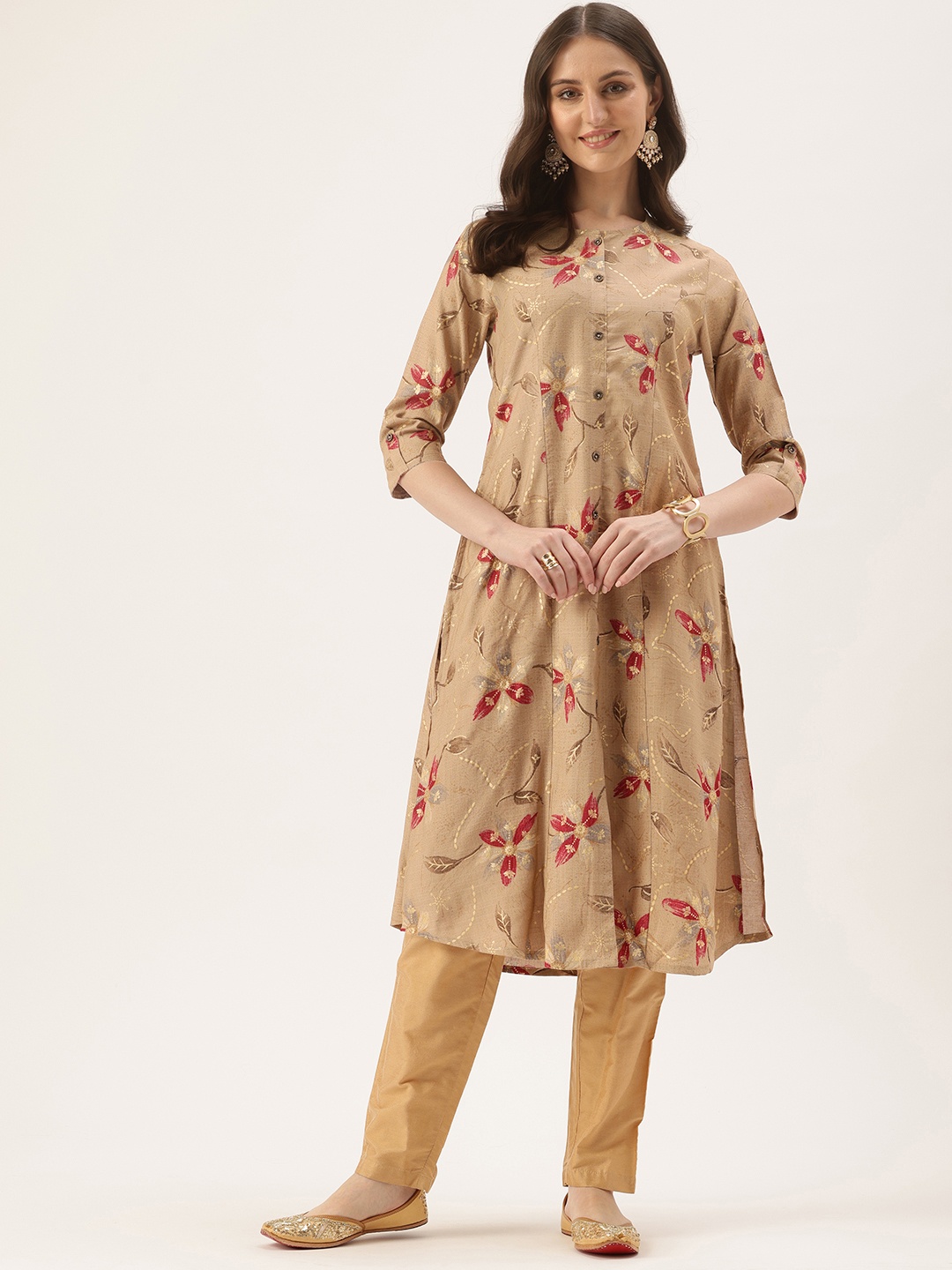 

AMUKTI Floral Printed Roll Up Sleeves Kurta, Khaki