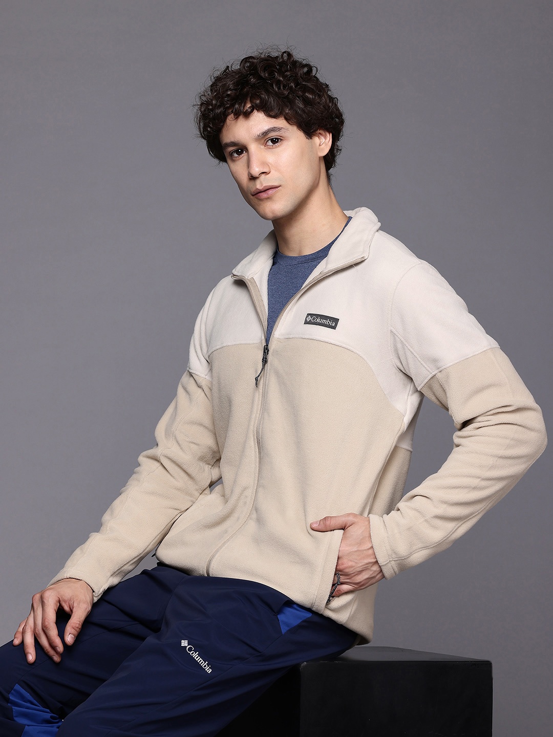 

Columbia Colourblocked Lightweight Open Front Jacket, Beige