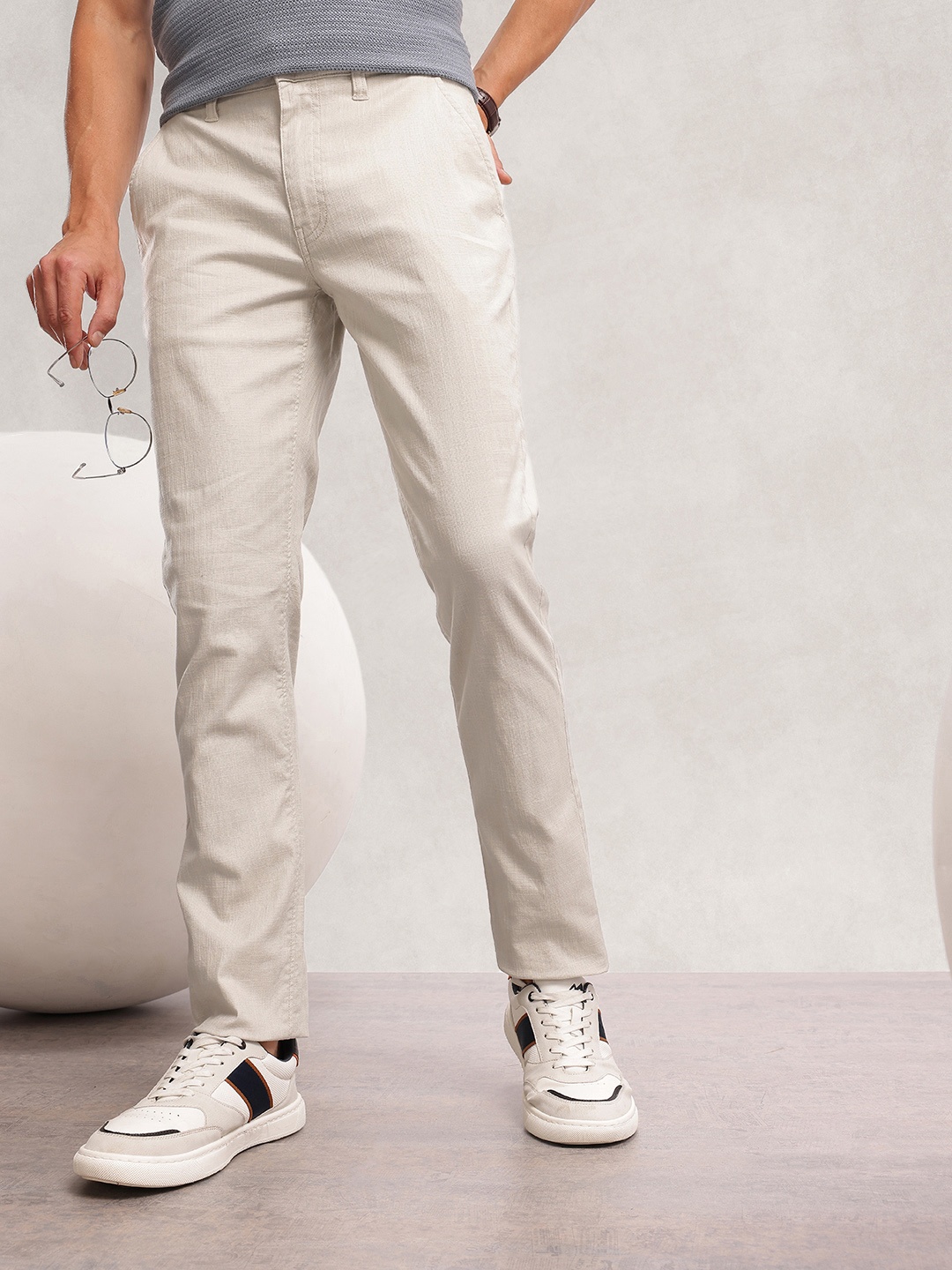 

Nautica Men Smart Slim Fit Chinos Trousers, Grey