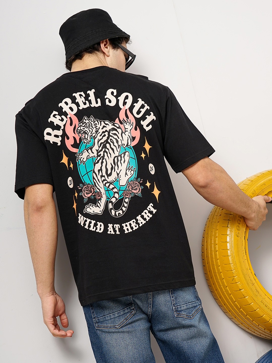 

Genoa Men Graphic Printed Round Neck Cotton Oversized T-shirt, Black
