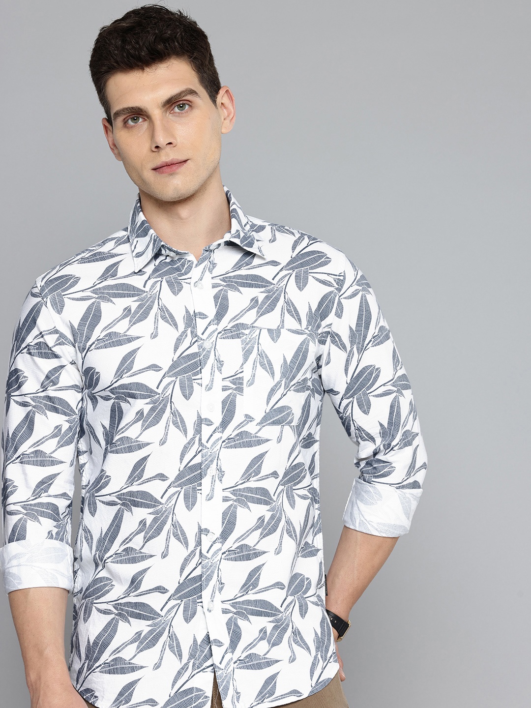 

Flying Machine Slim Fit Opaque Printed Pure Cotton Casual Shirt, White