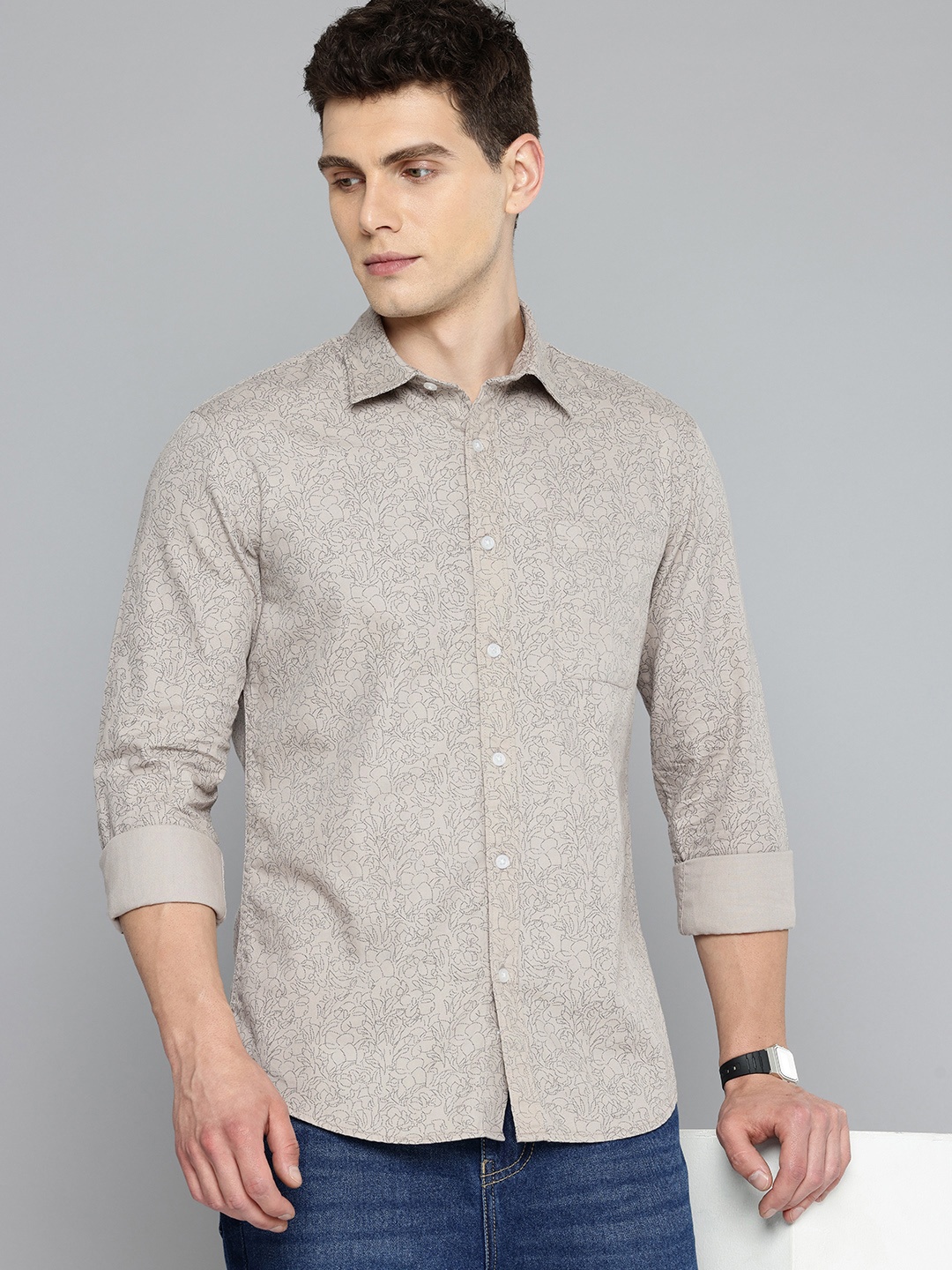 

Flying Machine Slim Fit Opaque Floral Printed Pure Cotton Casual Shirt, Grey