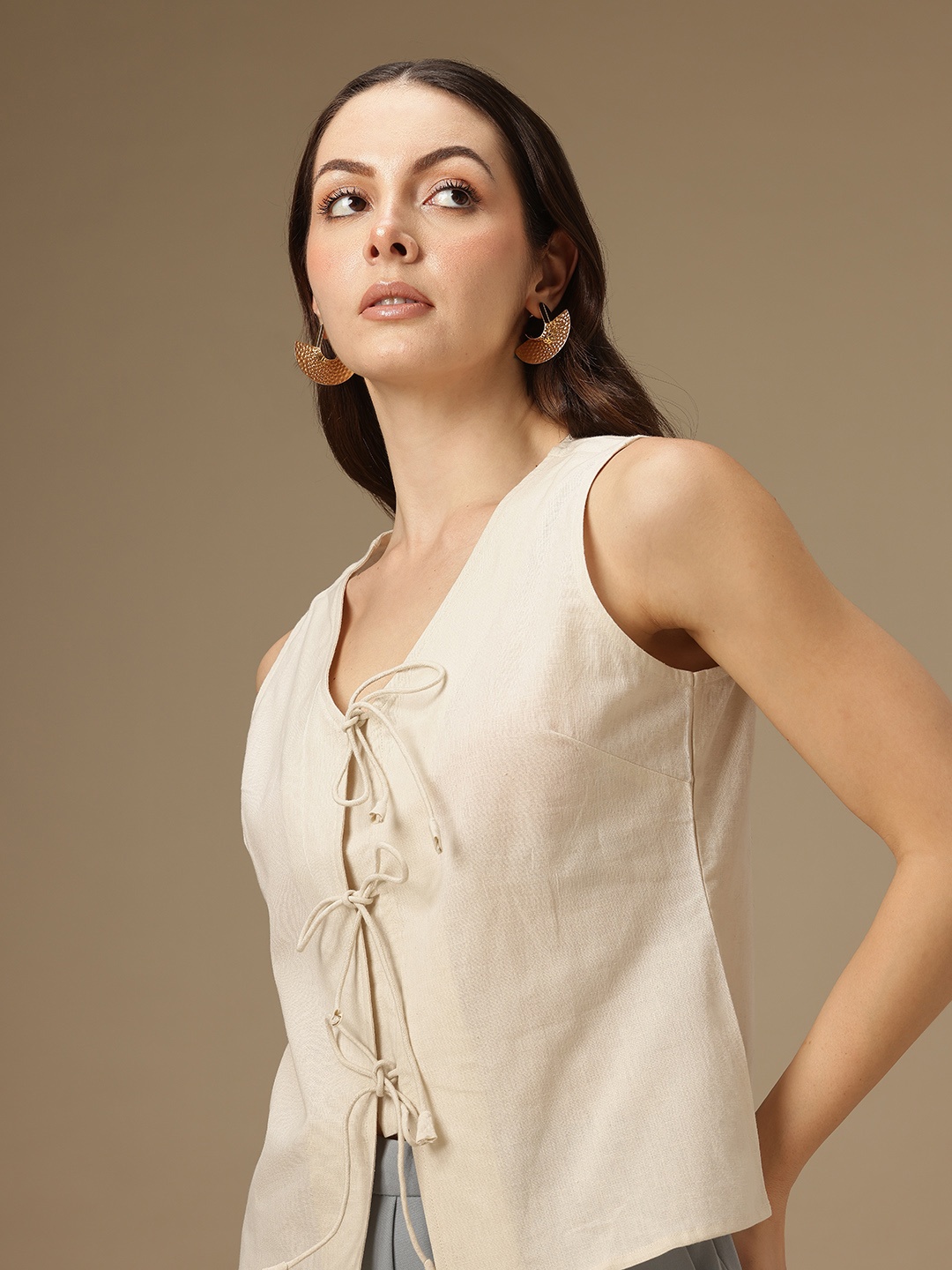 

Chemistry Tie-Up Neck Cotton Linen Top, Taupe